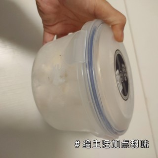 嗓子疼吃个冰糕可以不？