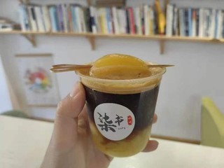黄桃罐头+咖啡＝黄桃美式