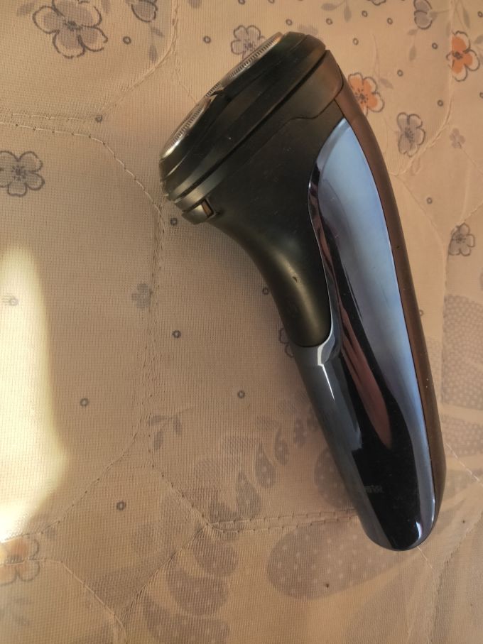 飞利浦s3202/06电动剃须刀怎么样 想要剃须刀的看过来啦_什么值得买