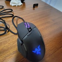 Razer巴塞利斯蛇终极版RGB无线游戏鼠标