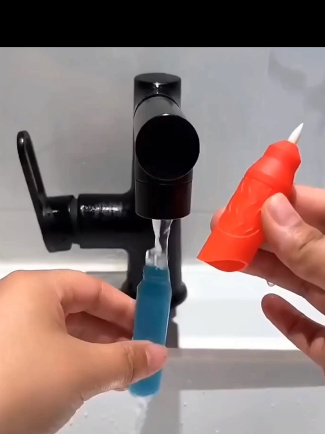 送给孩子一个会变魔术的画本