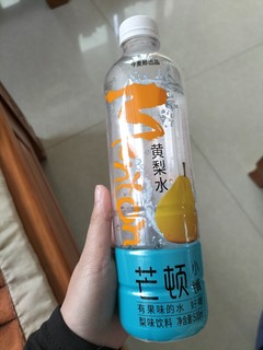 小朋友们都爱喝饮料分享