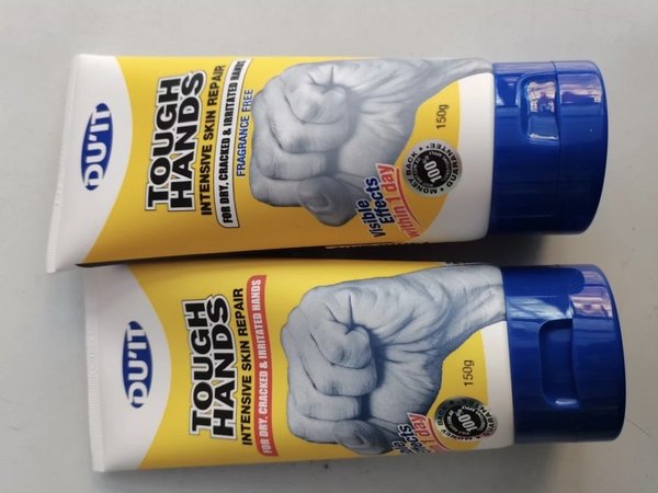 两只装急救手膜，150两支的价格还能接受