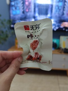 吃多了鸭脖子，会变公鸭嗓吗？