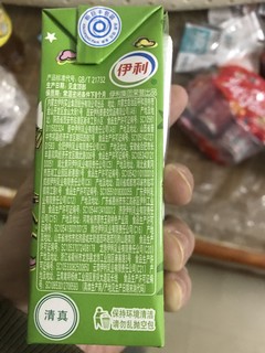 我认为优酸乳真的不好喝