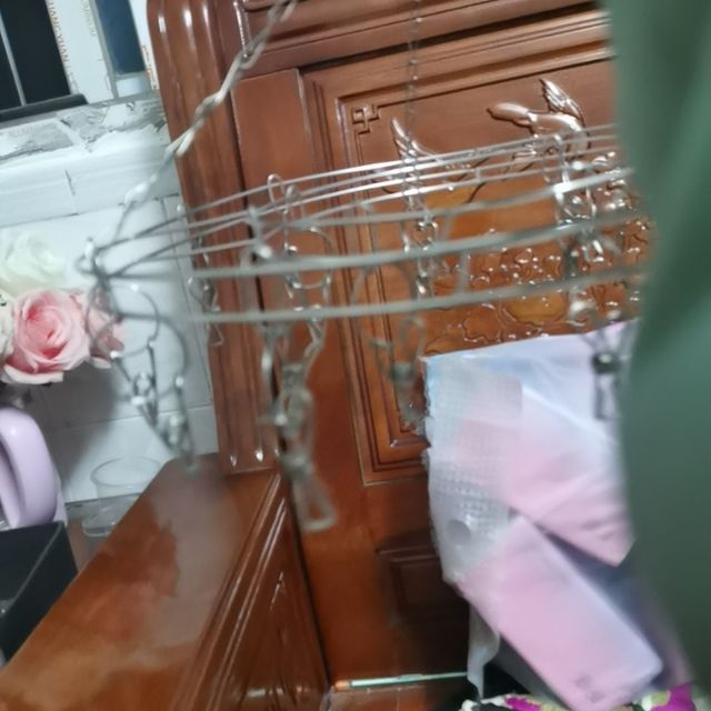 晾袜子的小能手一枚呀