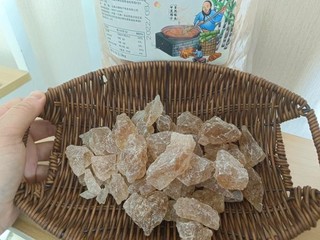 口感清爽香甜，纯纯甘蔗熬制黄饼糖