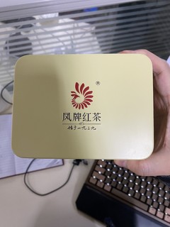 凤牌滇红，芳香四溢好茶细品