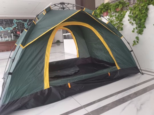 狼行者 帐篷，很轻便于携带，防水防紫外线