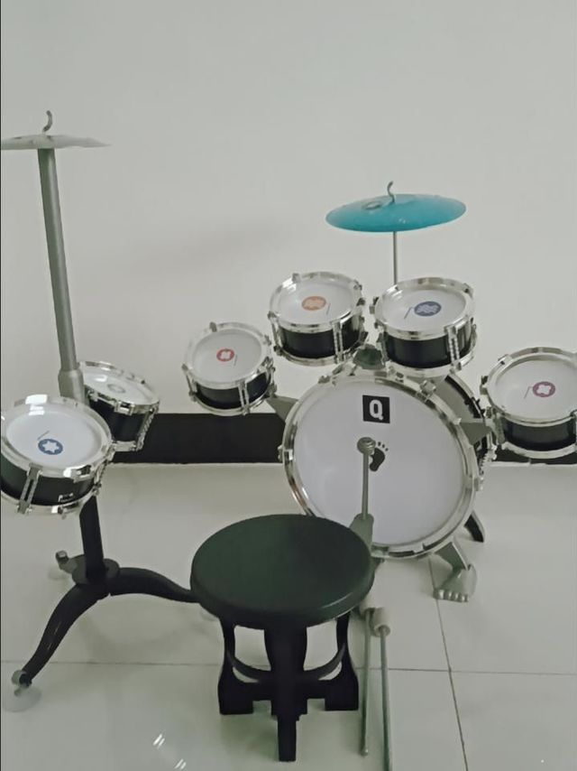 孩子喜欢的架子鼓，还锻炼身体呢！