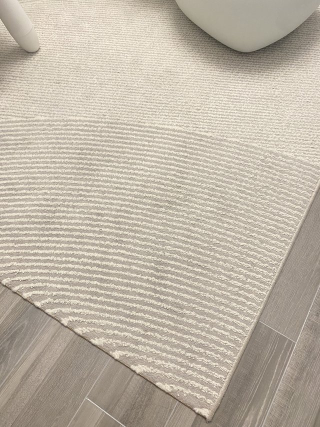 一点都不后悔！用了一年还是很喜欢的地毯！