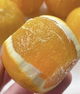 酸酸甜甜美味可口的橙子