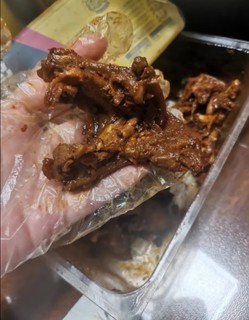 周黑鸭190克鸭锁骨