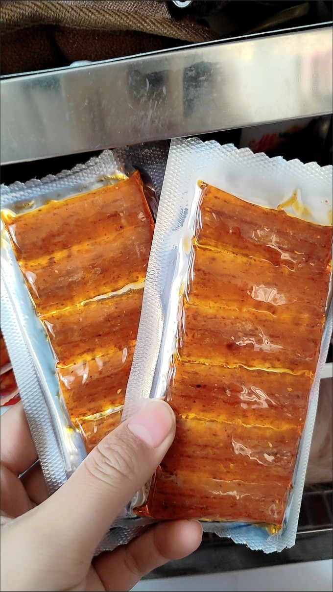 佳龙其他休闲零食怎么样 佳龙台式素香肠烤肠素烤香肠麻辣条大礼包面