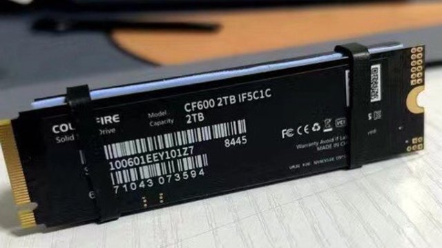 七彩虹2TB SSD 固态硬盘M.2接口nv