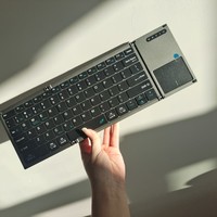 电子科技改变生活📲 篇五十四：这个键盘我可得随身携带，有了它就可以随时随地的办公了。