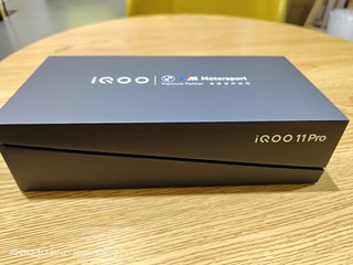 iqoo11pro初评，与10pro对比