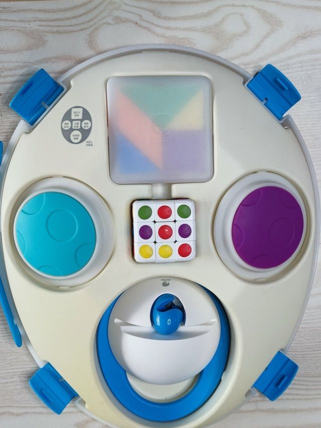 给小孩子带来启发的早教机