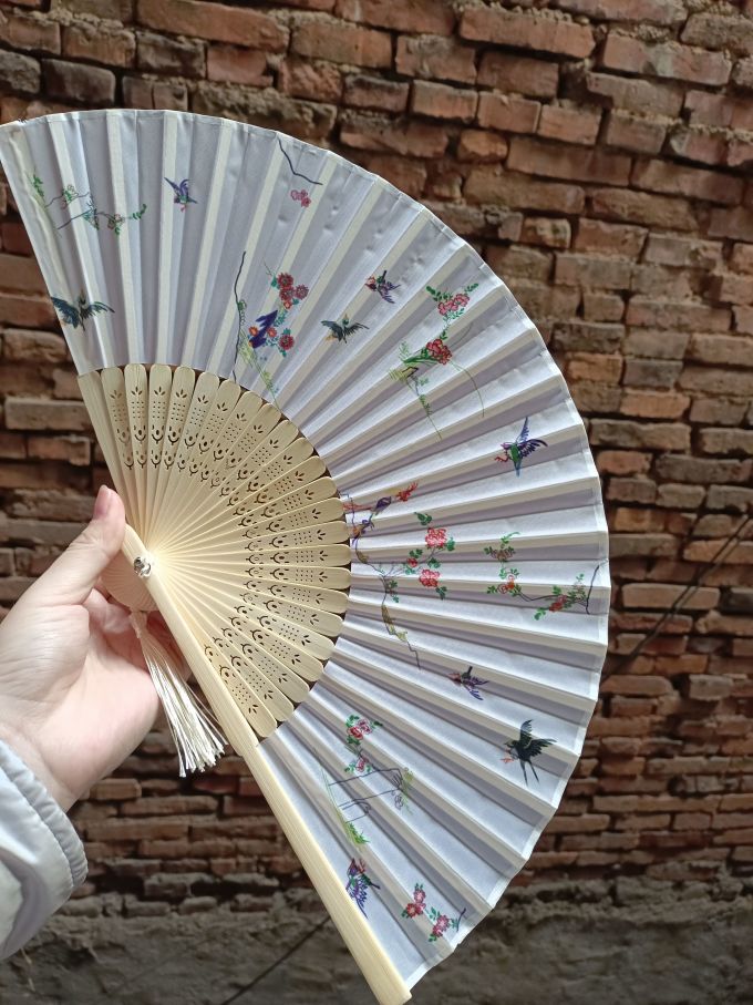 6寸山水花鸟折叠扇子