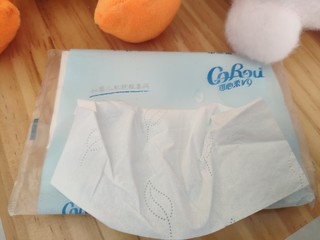 大人小孩子感冒期必备的柔软纸巾