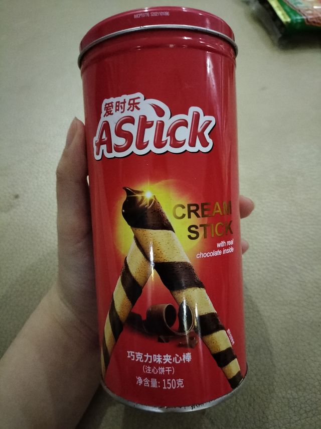 小孩爱吃的巧克力蛋卷