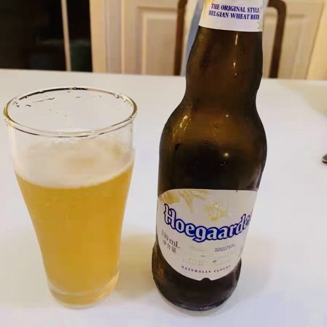 成年人快乐水 福佳白啤酒