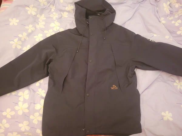 特别好看的伯希和冲锋衣外套