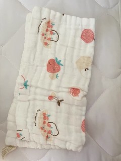 非常绵软的婴幼儿口水巾