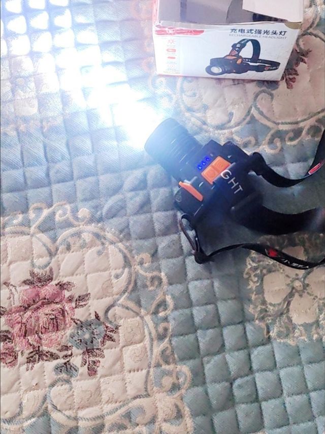 小野人LED头灯，超亮头戴式手电筒