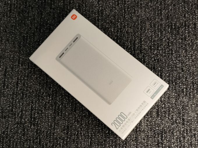 大容量大电量小米移动电源3解决续航焦虑
