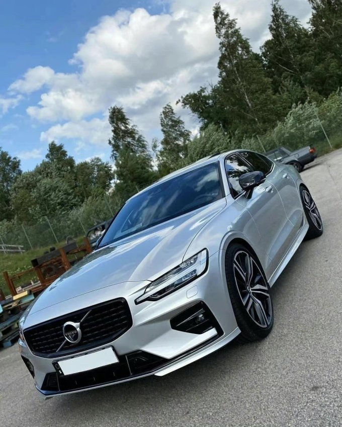 沃尔沃轿车怎么样 银色的沃尔沃,真的是太漂亮了_什么值得买