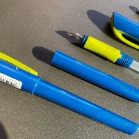 硬笔书法老师推荐的习字入门钢笔。