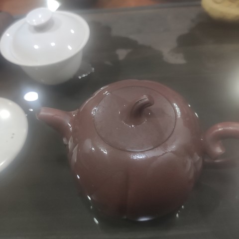 老板请喝茶，从一个破罐子拿出来一些烂草一样的东西还有点白毛，这能喝吗？