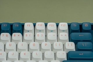 御斧R108是码字党的最佳键盘，没有之一！