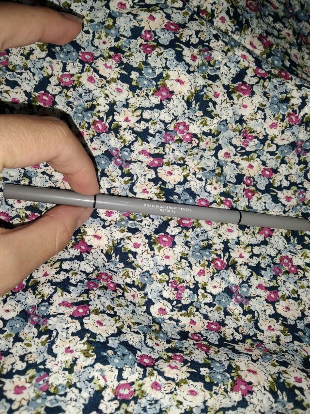 这个眉笔画出的眉毛根根分明💞