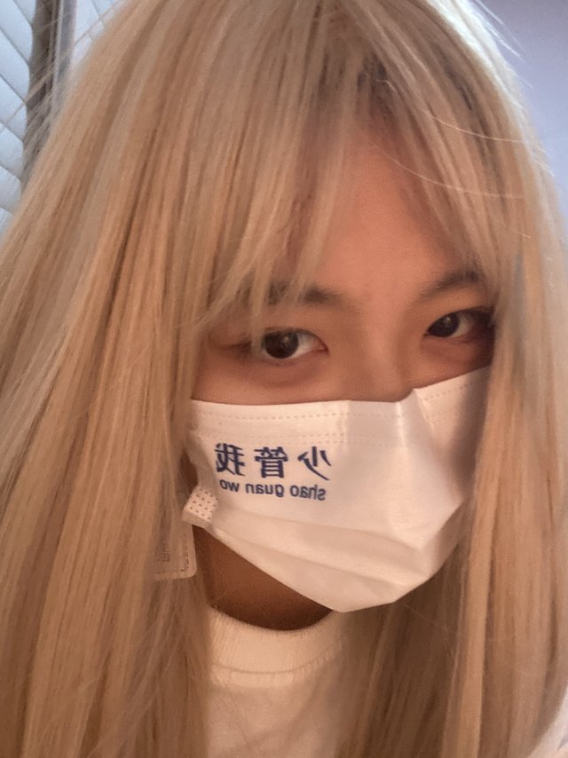 浅色的假发翻车真的好严重