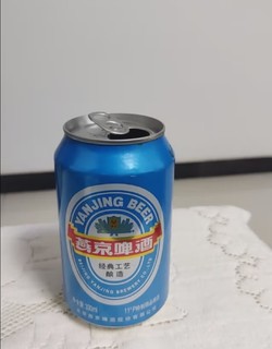 燕京蓝罐，清凉畅爽