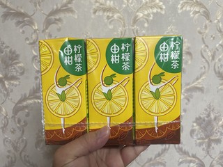 1.9入手的6盒柠檬茶