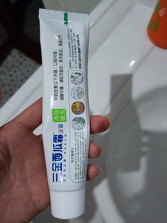 三金西瓜霜消炎牙膏