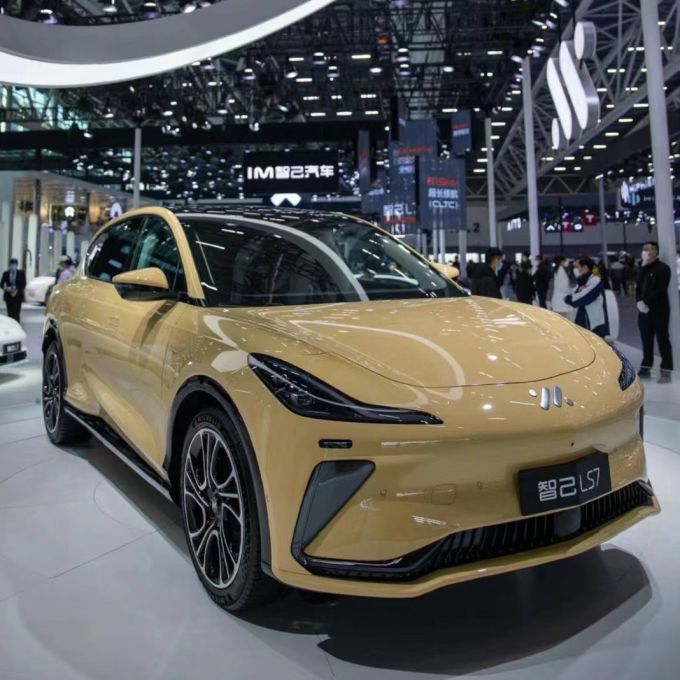 智己汽车新能源车怎么样 心水的智己ls7亮相广州车展!_什么值得买