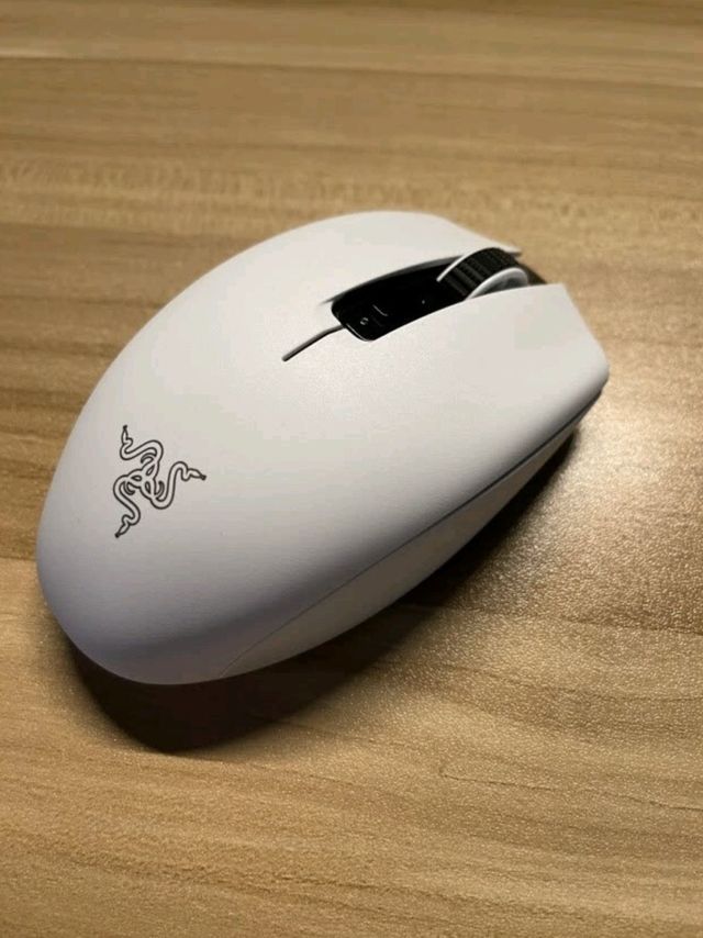 中小手的蓝牙无线双模鼠标