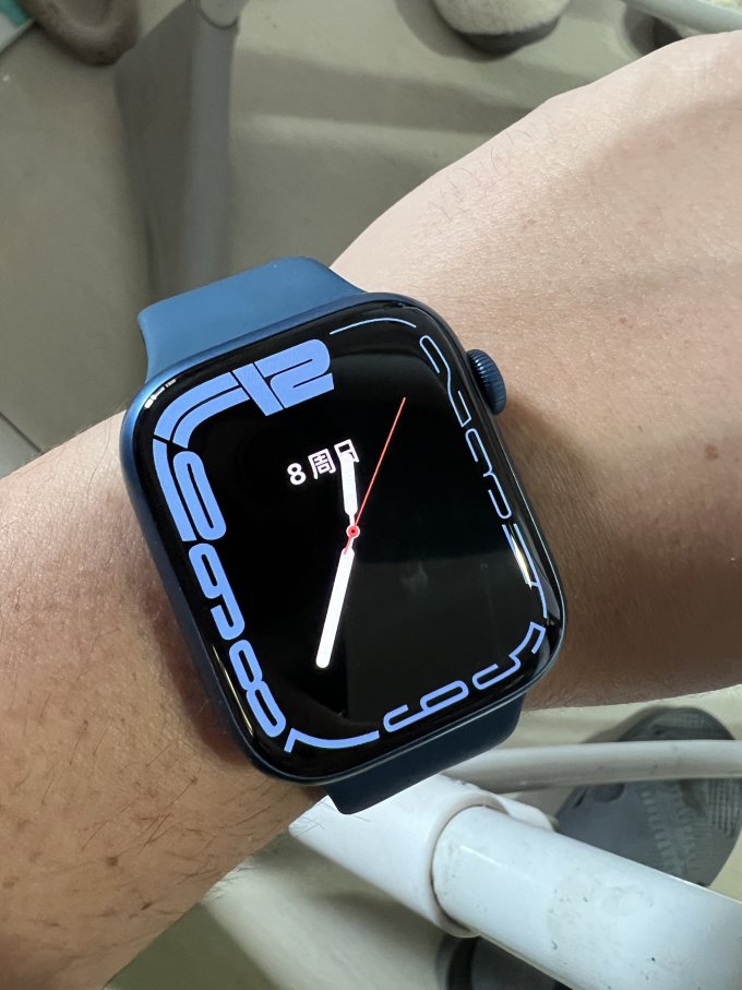 苹果series 7智能手表怎么样 多多购入苹果手表s7,安全下车_什么值得