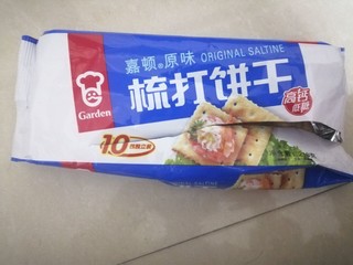 追剧时候我爱吃的梳打饼干