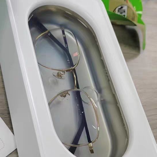 隐形眼镜清洁器