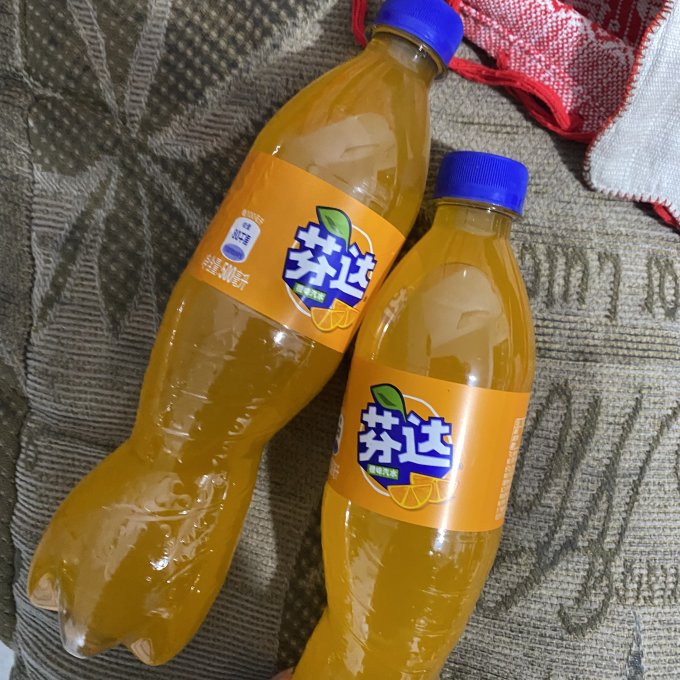 过年美美喝芬达超好喝