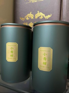 过年提个茶盒送伯父