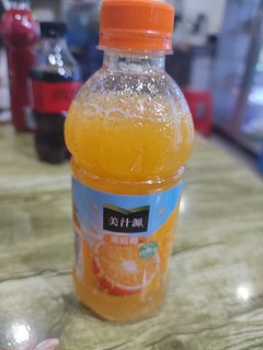 美汁源果冻橙，超好喝果汁饮料！果粒饱满