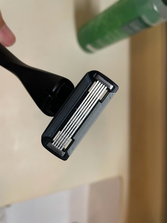 舒适手动剃须刀