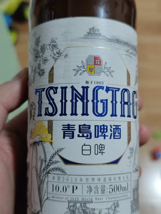 青岛啤酒白啤特点图片