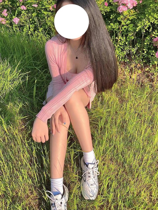 男朋友说这条裙子好有春天的感觉，你们觉得